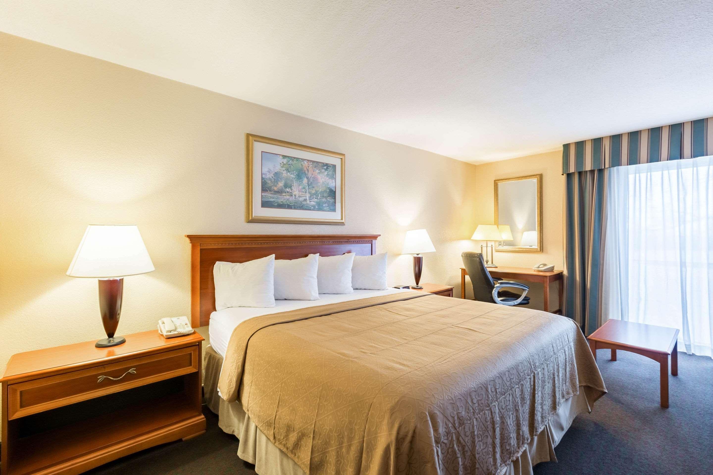 Quality Inn And Conference Center I-80 Grand Island Doniphan Dış mekan fotoğraf