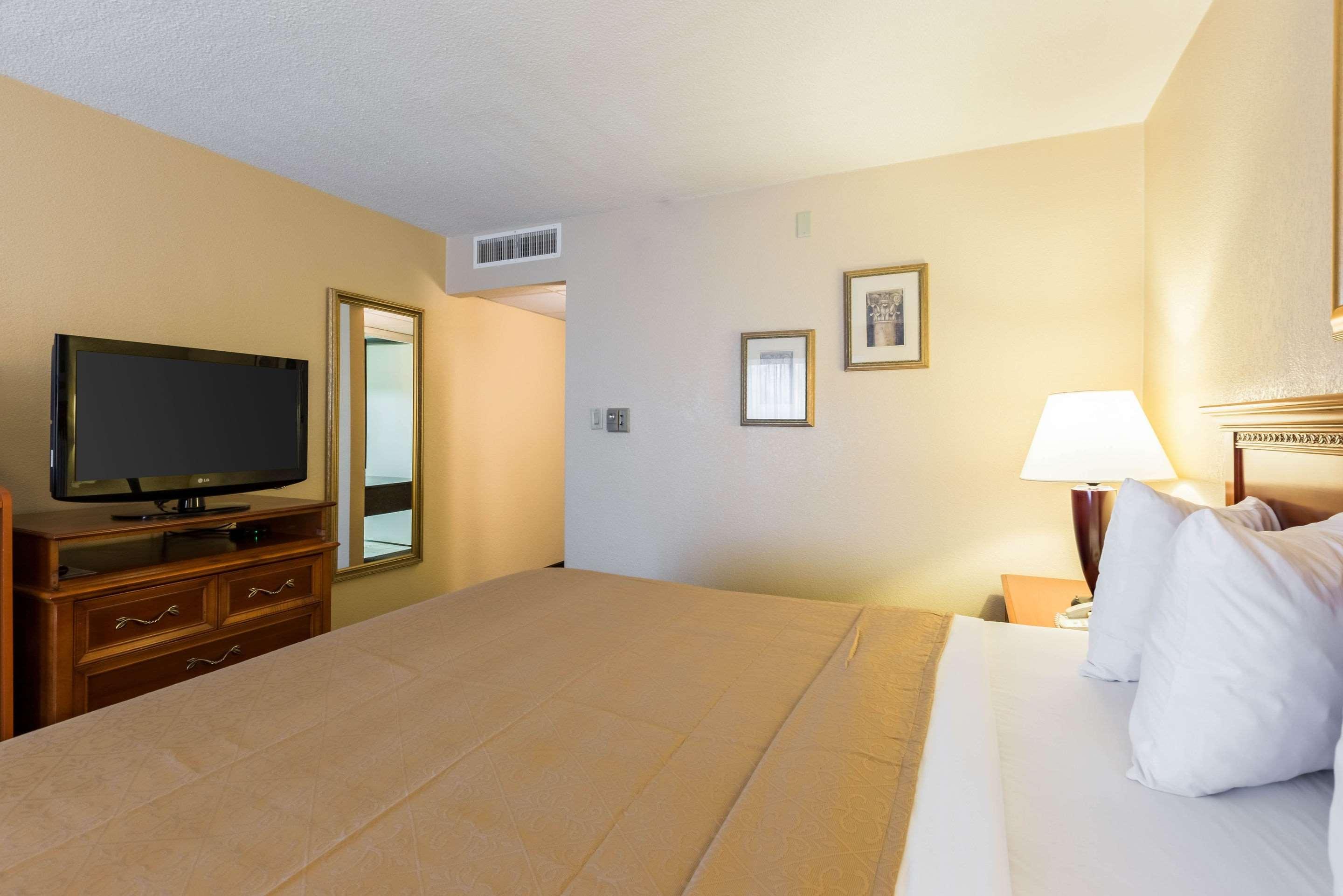 Quality Inn And Conference Center I-80 Grand Island Doniphan Dış mekan fotoğraf