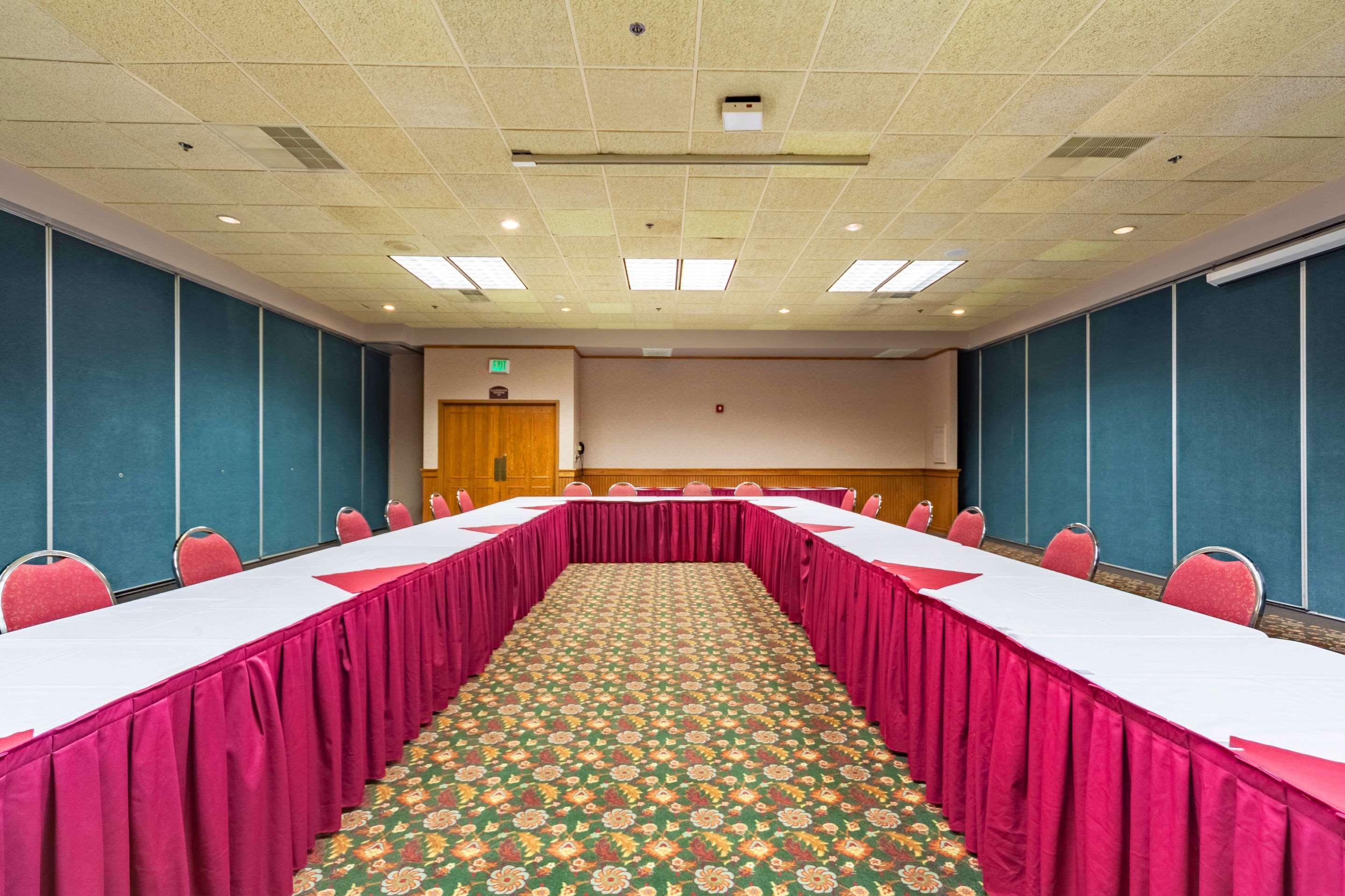 Quality Inn And Conference Center I-80 Grand Island Doniphan Dış mekan fotoğraf