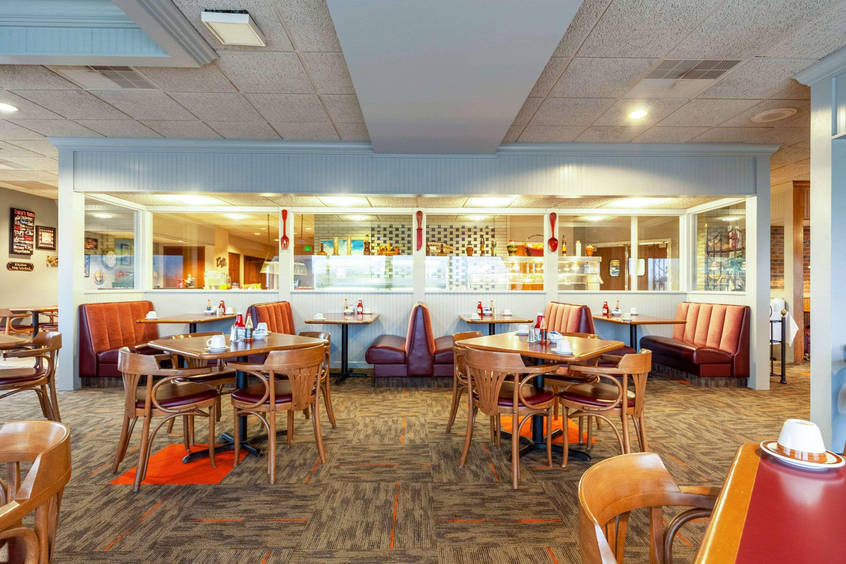 Quality Inn And Conference Center I-80 Grand Island Doniphan Dış mekan fotoğraf